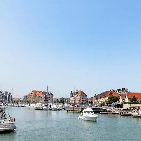 En Bord De Apartment Cabourg