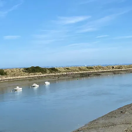 Apartment En Bord De *