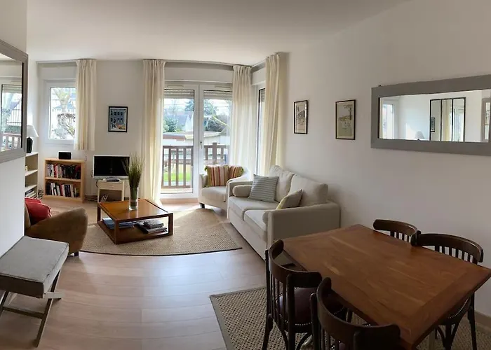 En Bord De Apartment